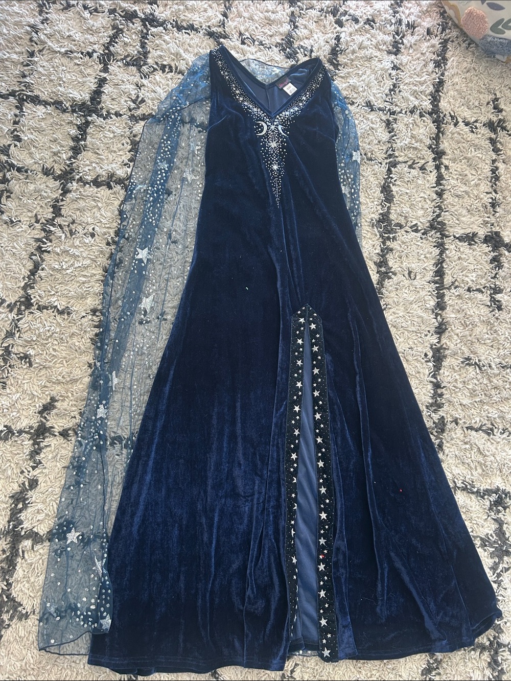 Dreamgirl Navy Velvet Maxi Dress with Star-Embellished CapeFairy, Witch,Princess